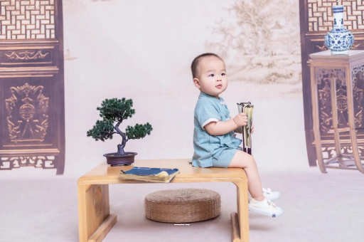 安吉宝宝反复发烧呕吐